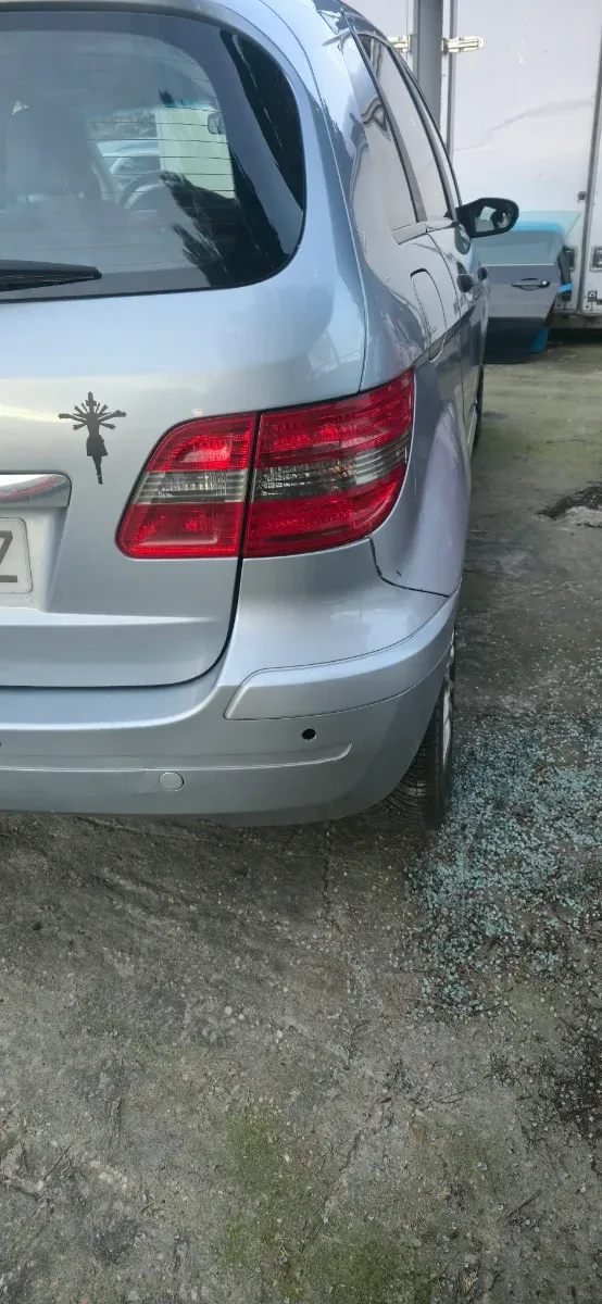 Despiece Mercedes Clase B 2008