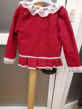 Corpiño fallera rojo con encaje blanco