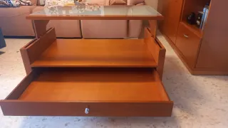 Mesa elevable madera y cristal cerezo