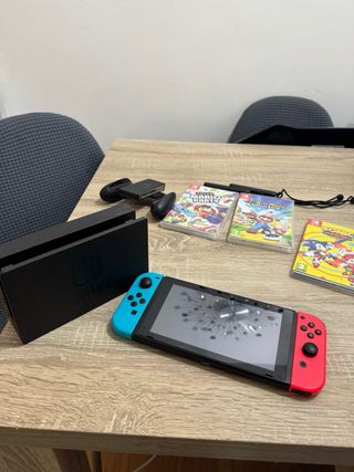 Nintendo Switch + 3 Juegos + accesorios