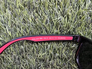 Occhiali da sole Polar per bambini neri e rossi