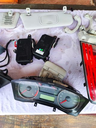 Ricambi Fiat Stilo 3P 1.8i 16V Argento Grigio