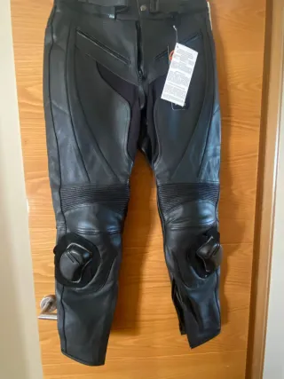 PANTALON MOTO PIEL NEGRO NUEVOS