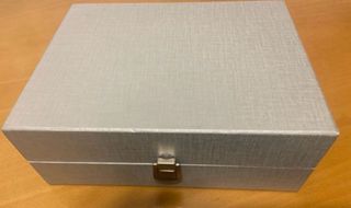 Juego Serra y Rami Licorera y Vasos