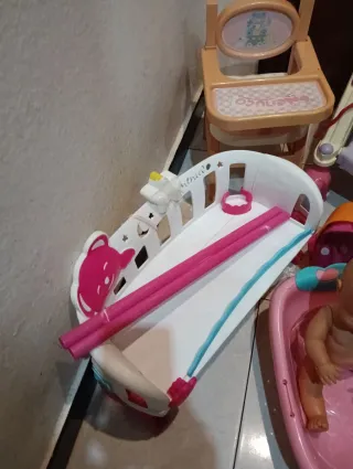 Lote Nenuco: Cuna, Silla, Bañera y Cochecito