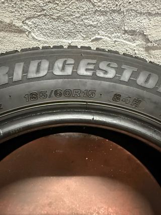 Neumáticos Bridgestone 185/60 R15 84H