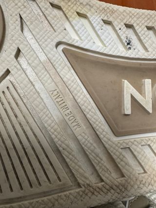 Louis Vuitton Sneakers Beige/Blanco