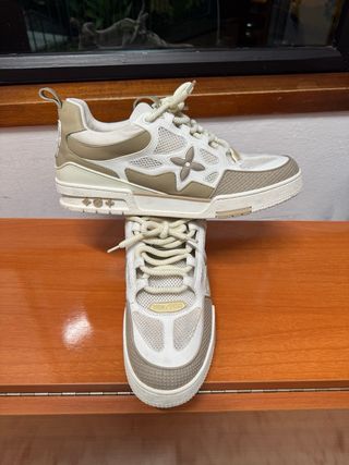 Louis Vuitton Sneakers Beige/Blanco