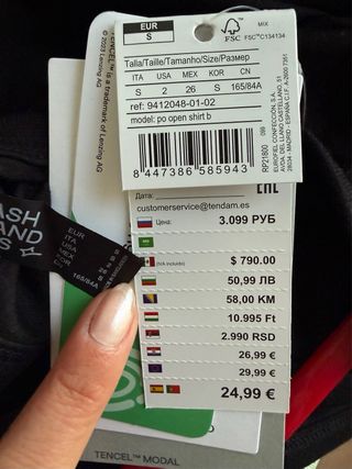 Camiseta Dash and Stars negra nueva