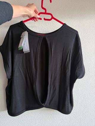 Camiseta Dash and Stars negra nueva