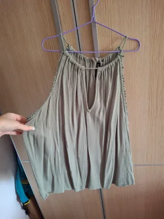 Top H&M verde talla XS