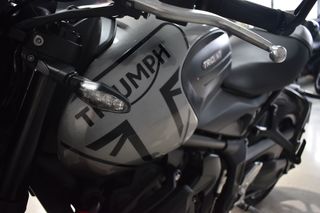 Triumph Trident 660