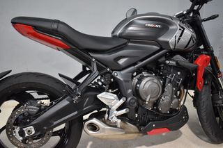 Triumph Trident 660