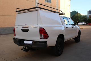 TOYOTA HILUX CABINA DOBLE HARD TOP - AÑO:2021