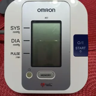 Tensiómetro Omron M3