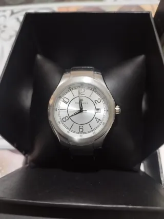 Reloj Radiant Plata y Negro Nuevo!