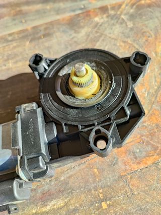 STILO MOTORE ALZAVETRO DX FIAT 3P. 50001601   STIL