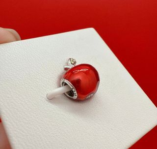 Charm Pandora Manzana de  Blancanieves,Disney