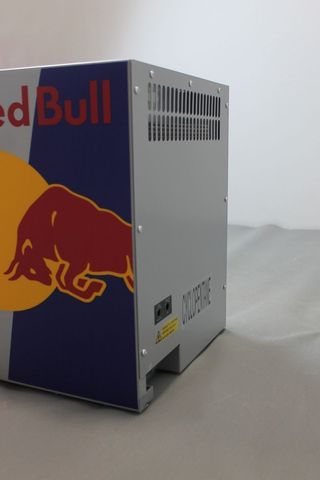 Nevera REDBULL A ESTRENAR En su caja