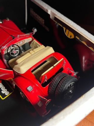 Mercedes Benz 500K Roadster Bburago 1:20