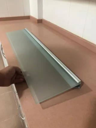 Baldas de cristal y metal