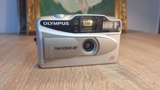 Cámara de película de 35 mm Olympus TRIP XB41 AF