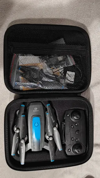 Dron DEERC con Cámara 1080p y Accesorios