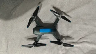 Dron DEERC con Cámara 1080p y Accesorios