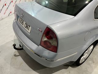 VOLKSWAGEN Passat 1.9 TDi Hline 6vel 130cv