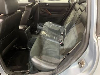 VOLKSWAGEN Passat 1.9 TDi Hline 6vel 130cv