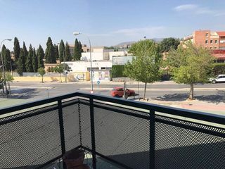 Piso en alquiler en Barrio de Zaidín en Granada
