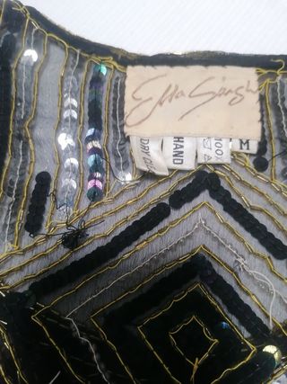 Maglietta elegante con paillettes