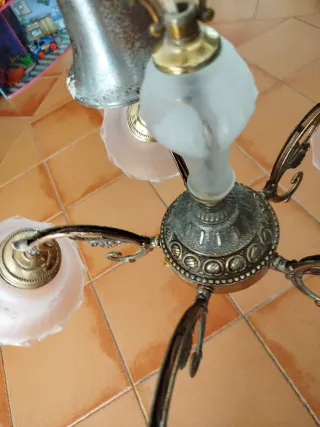 Lámpara antigua latón