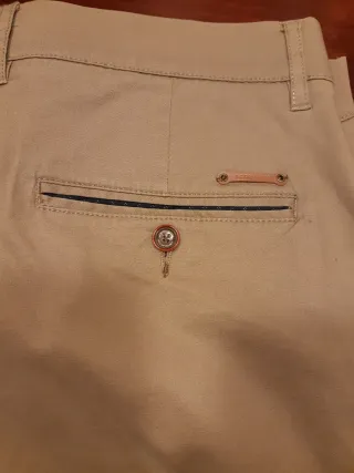 Pantalón beige caballero talla 50
