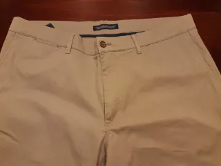 Pantalón beige caballero talla 50