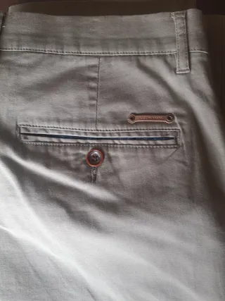Pantalón beige caballero talla 50