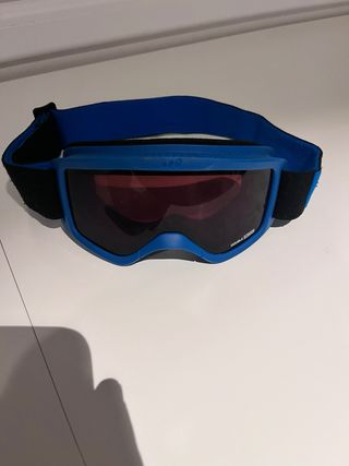 Attrezzatura da sci per bambini: Casco Atomic, occhiali, pantaloni, scarponi