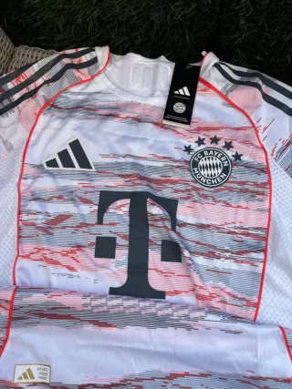 Lote de camisetas de fútbol