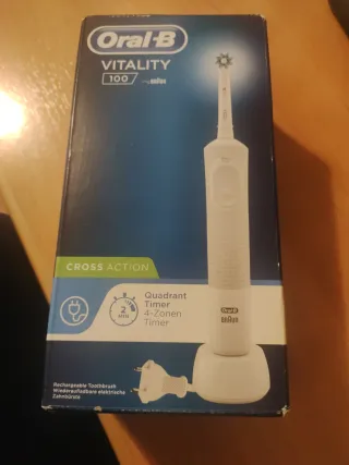 Cepillo Eléctrico Oral-B Vitality 100