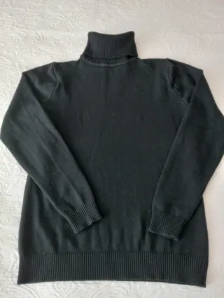 Jersey Negro Mujer Cuello Alto