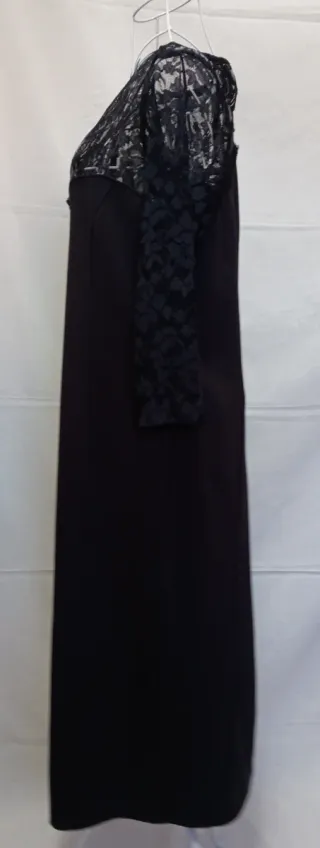 Vestido de fiesta negro con encaje