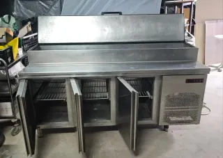 Mesa Refrigerada Ens. Preparación 3 Puertas