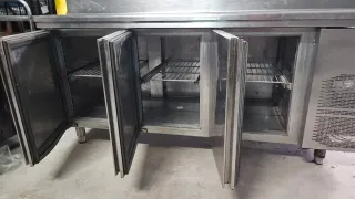 Mesa Refrigerada Ens. Preparación 3 Puertas