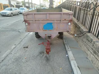 Remolque tractor Pasquali