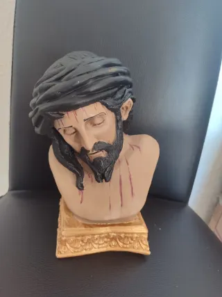 Busto de Cristo cofrade