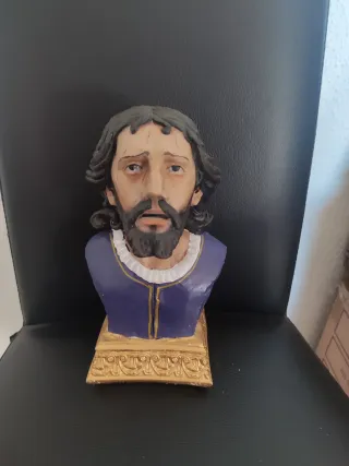 Busto de Cristo cofrade