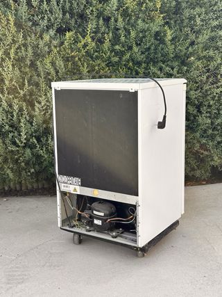 Congelador bajo Teka