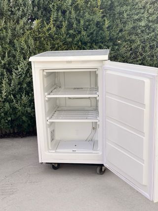 Congelador bajo Teka