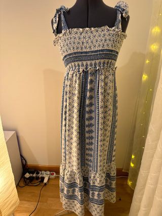 Vestito lungo estivo con fiocchetti senza maniche