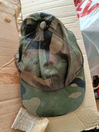 Gorra estilo militar camuflaje